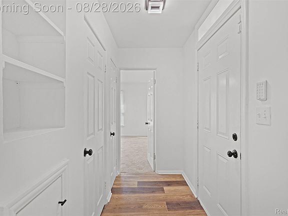 2nd image of 15782 Lindsay St