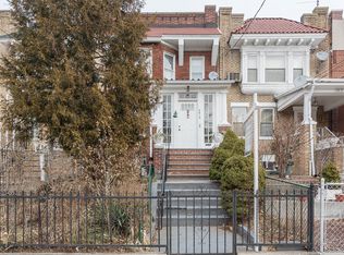 2615 Ditmars Blvd, Astoria, NY 11105