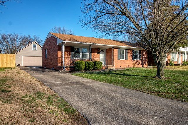 1st image of 3431 Queens Way