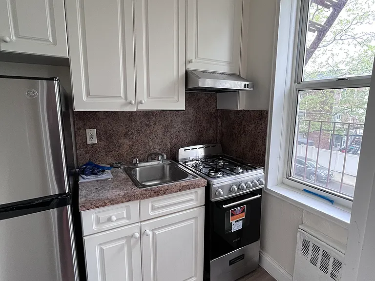 1445 Shore Pkwy #3K — Photo 7