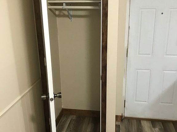 2nd image of 4605 Ontario St #2