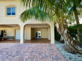 917 Red Bird Rd, Key Largo, FL 33037
