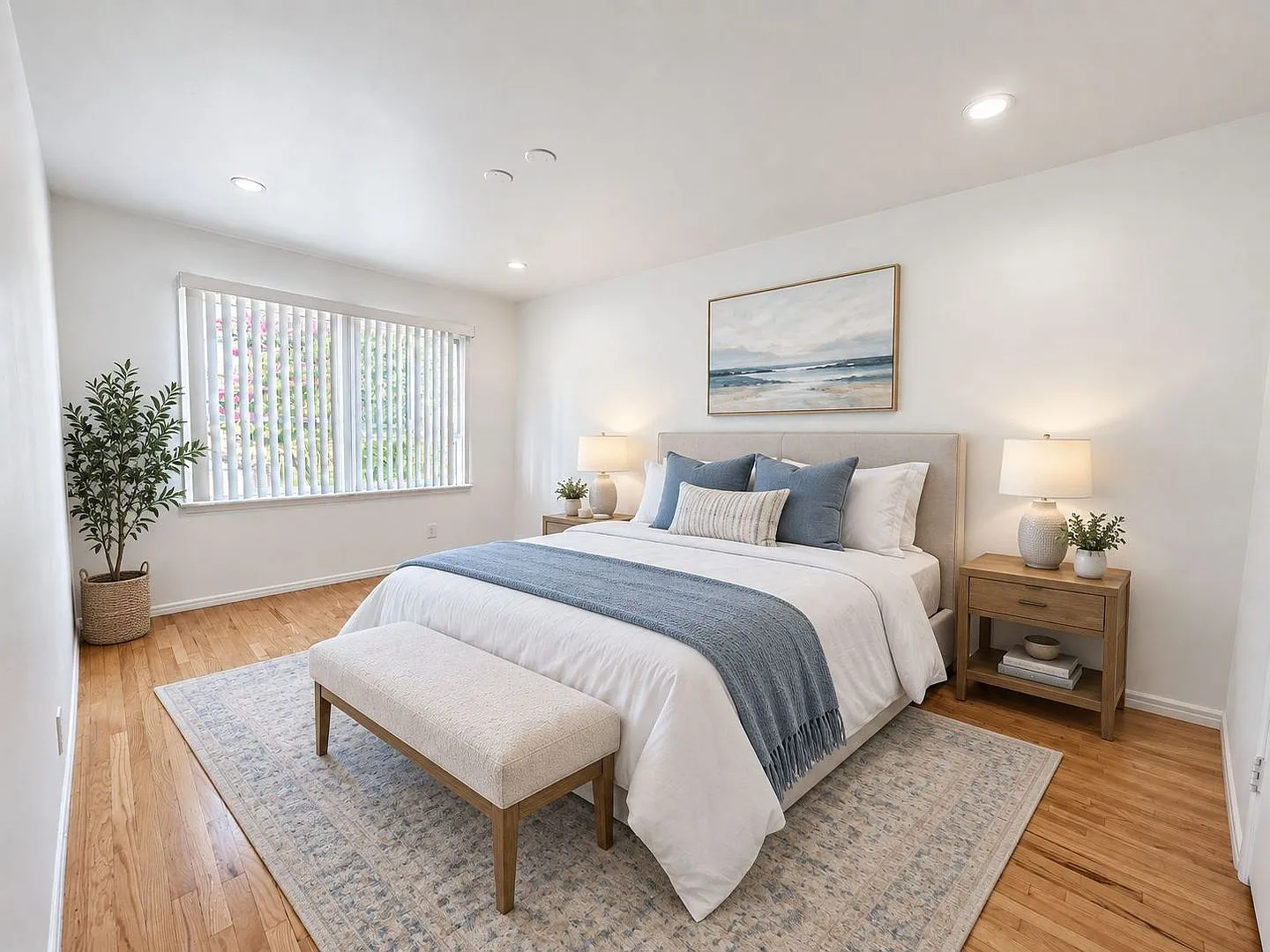 5330 Whitsett Ave — Photo 3