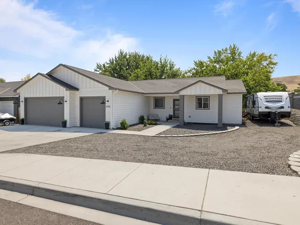 1975 W 39th Ave, Kennewick, WA 99337