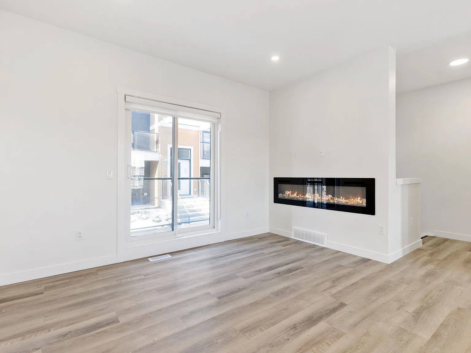 109 Sage Hill Circle NW (Sage Hill Garden Townhomes), Calgary - N/A — Photo 4