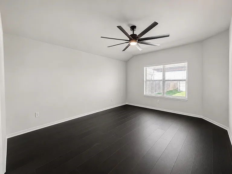 621 Xanadu Dr — Photo 9