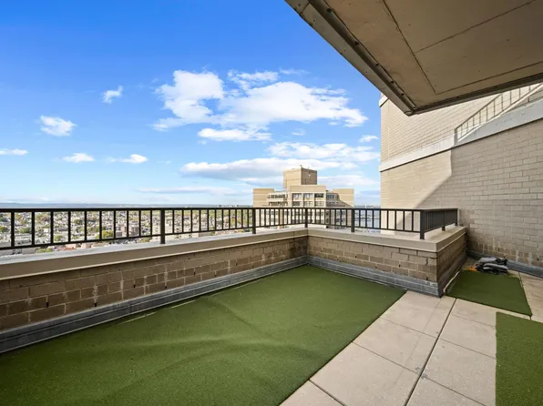 7002 Blvd East image 12 of 43