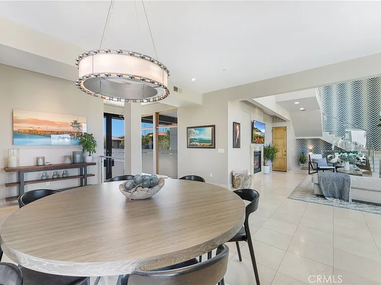 875 Avenida Salvador — Photo 14