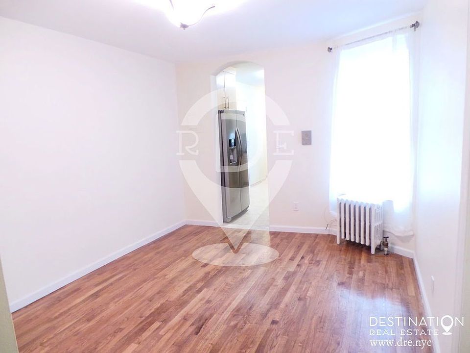 2nd image of 666 39th St APT 6