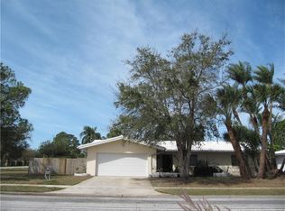 8435 Lopez Dr, Tampa, FL 33615