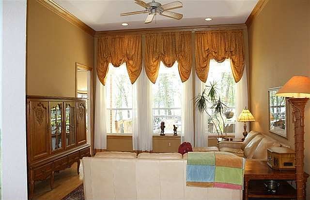 1st image of 13449 White Tail Dr