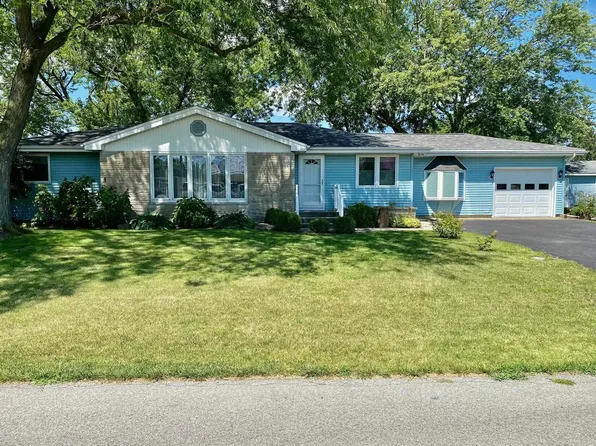 111 Willow Run Dr, Monroeville, IN 46773