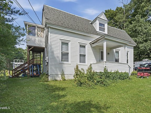 3rd image of 11 Burnham St