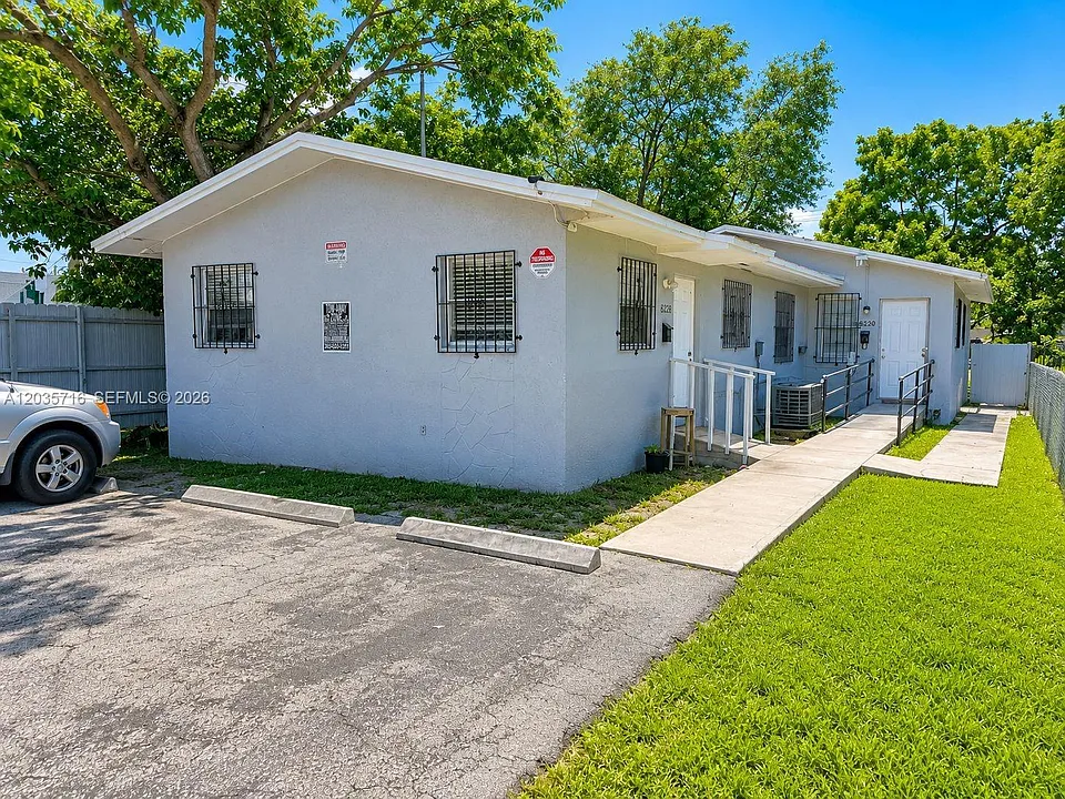 6228 NW 4th Ave #2