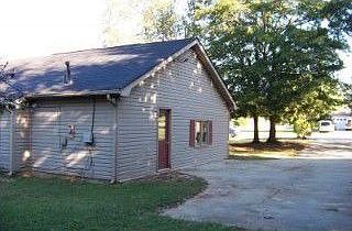4th image of 55 Salem Meadow Dr