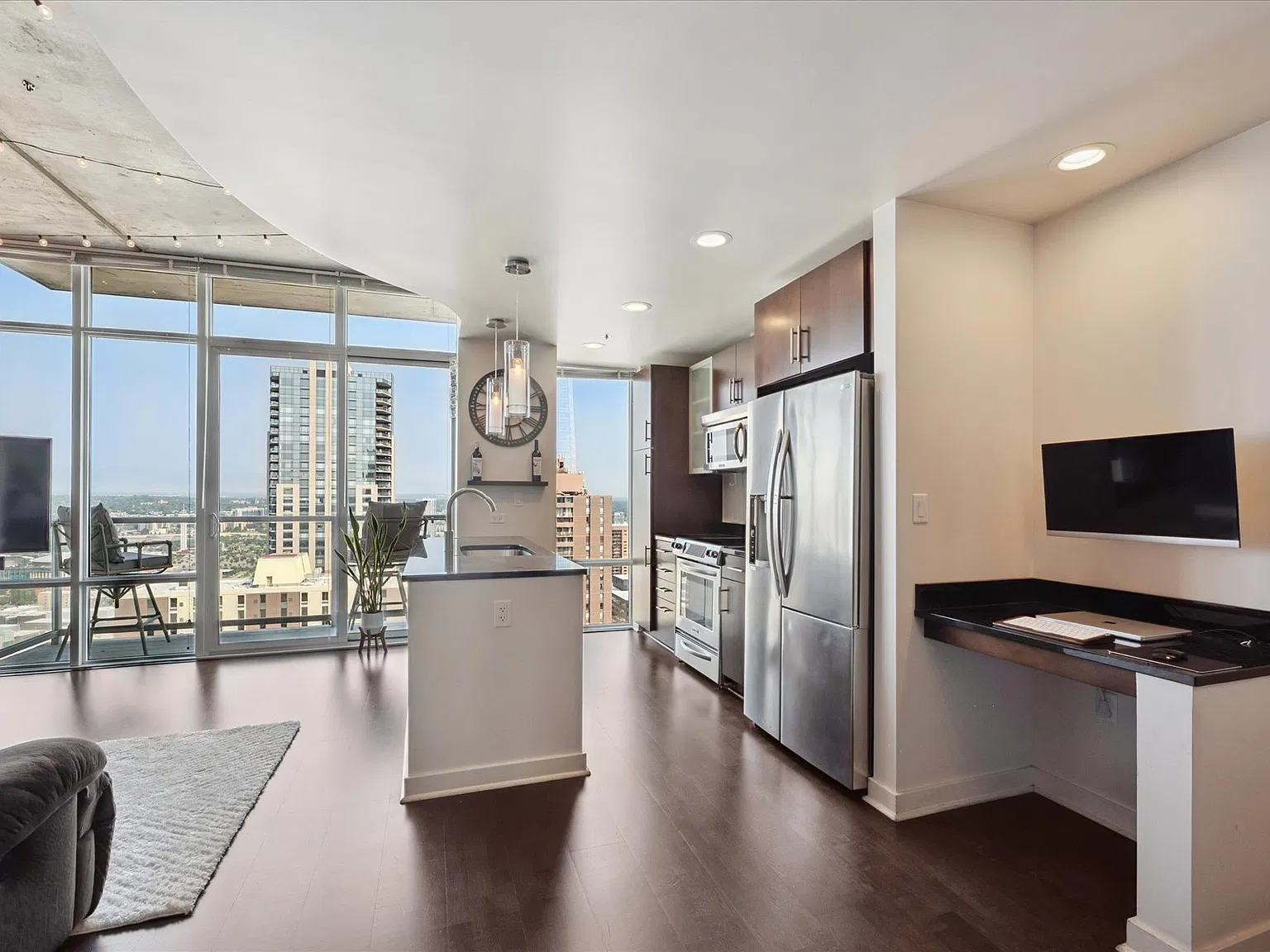 1 bed, 757 sqft, $2,500 — Photo 2