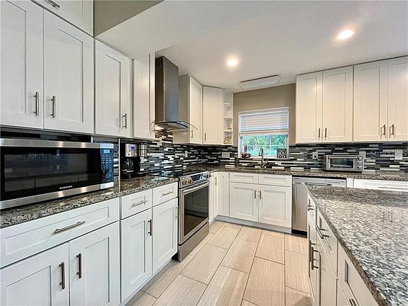 4th image of 6154 7th Ave N