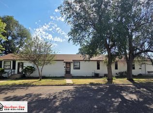 215 N Prospect Ave, Liberal, KS 67901
