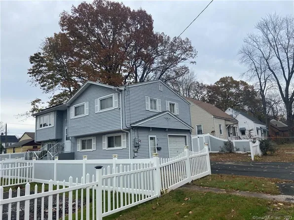 94 East Burnham Street, Bloomfield, CT 06002