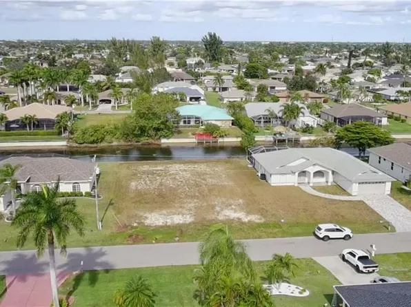 309 SE 23rd TER, CAPE CORAL, FL 33990