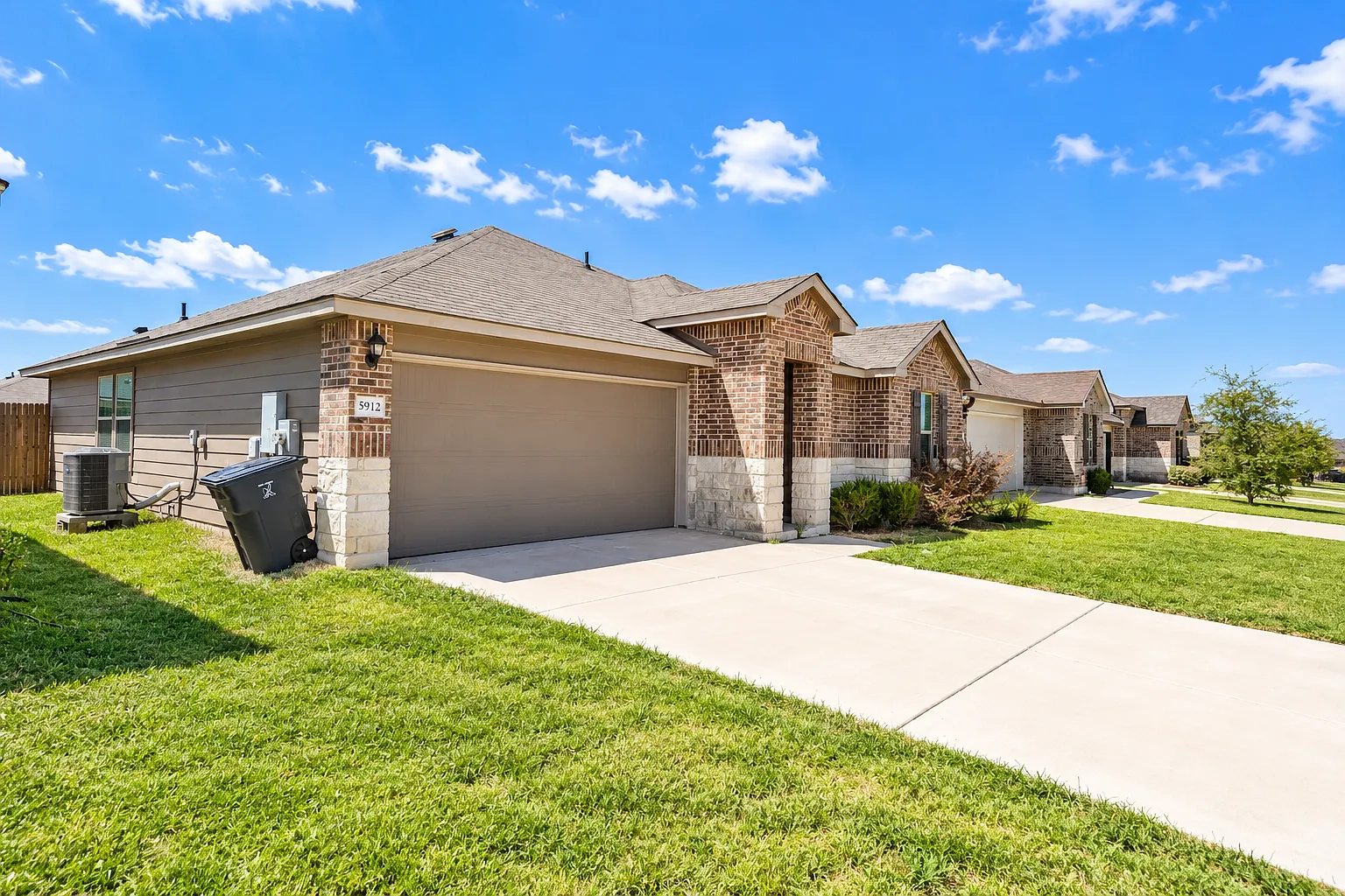 5912 Sally Ride Ln, Killeen — Photo 2