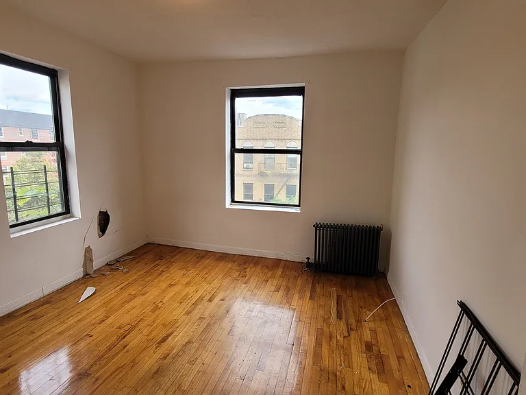 975 Sherman Ave #S55 — Photo 9