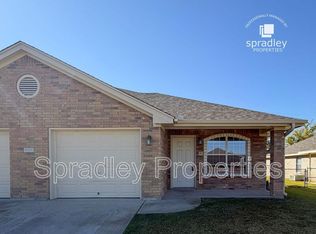 5506B Luxor Dr, Killeen, TX 76549