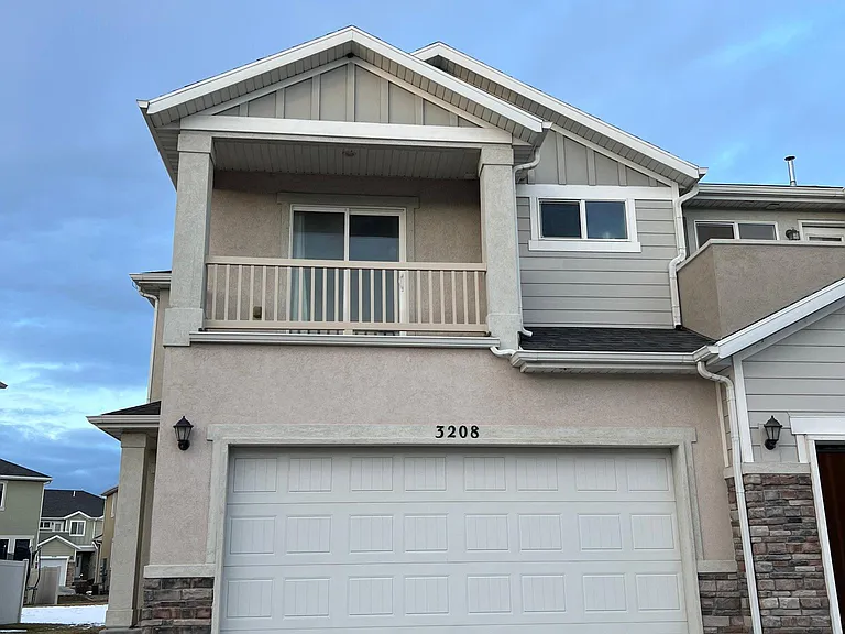 3208 W Prairie Grass Dr N — Photo 1