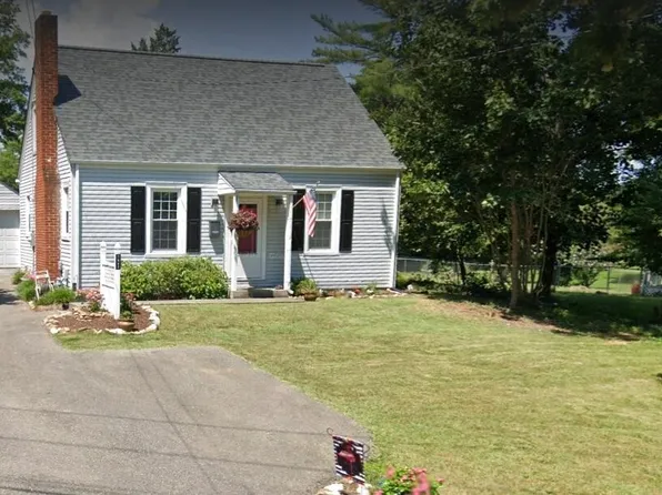 2811 Spring Rd SW, Roanoke, VA 24015