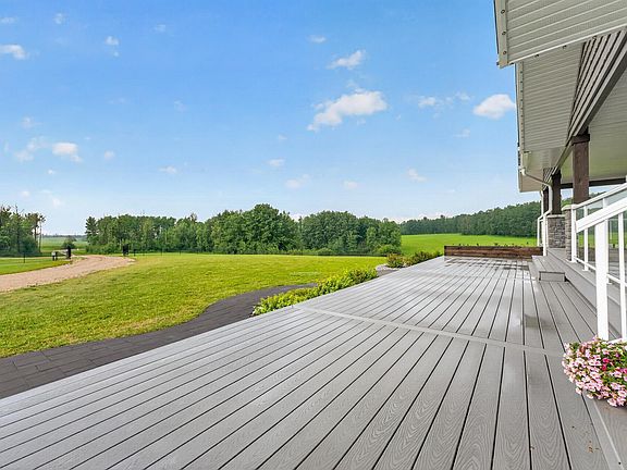 2nd image of 52502 Range Rd #22-A