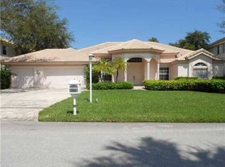 2920 Oak Tree Dr, Oakland Park, FL 33309