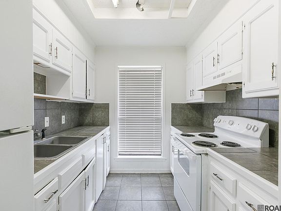 5th image of 8195 Jefferson Park Dr