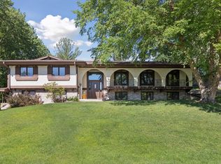 1815 Noble Dr N, Minneapolis, MN 55422