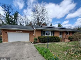702 Mill Race Dr, Martinsburg, WV 25401