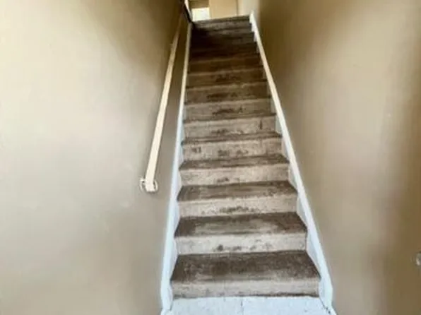 158 Artist Lake Dr, Middle Island, NY 11953