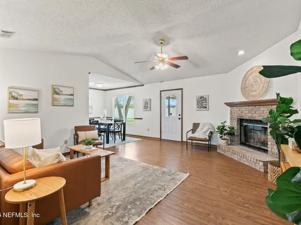 8829 ROSE HILL Drive N, Jacksonville, FL 32221