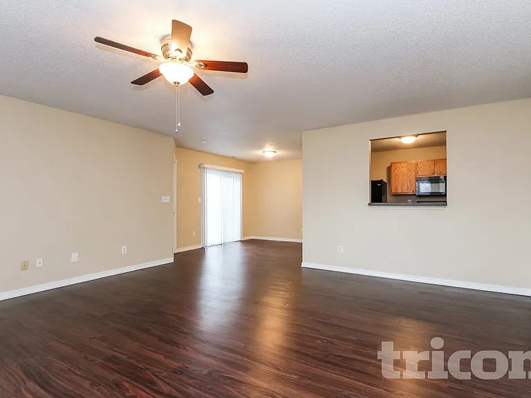 10549 Kensil St — Photo 3