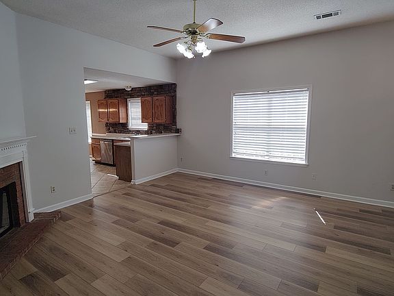 5th image of 8869 Grandbury Pl