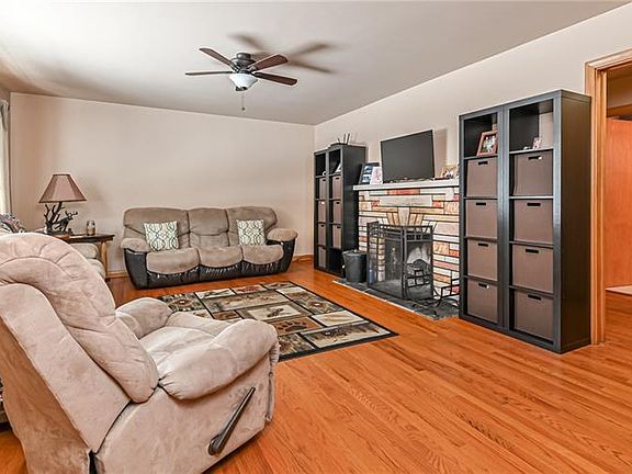 5th image of 358 Mount Vernon Dr