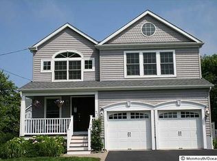 71 S Ward Ave, Rumson, NJ 07760