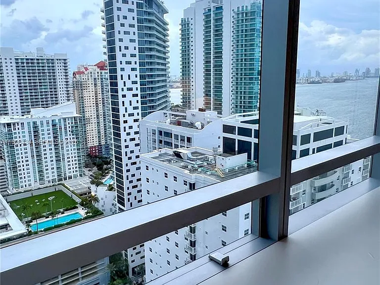 1435 Brickell Ave #3307 — Photo 42
