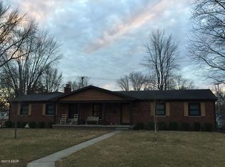 742 Shadwell Ave, Flora, IL 62839
