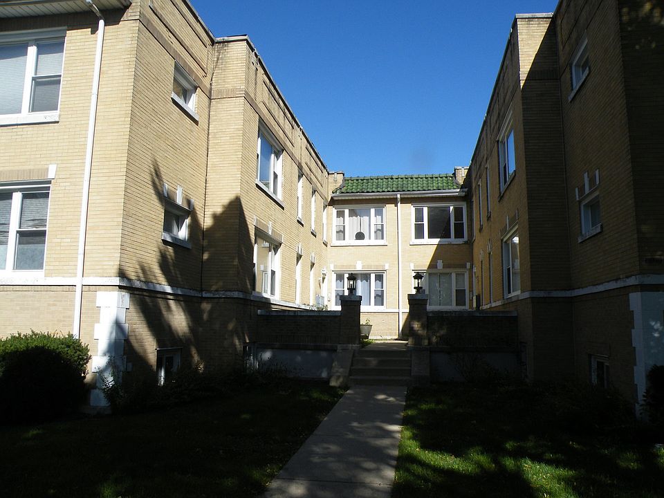 1st image of 5416 W Windsor Ave APT 2N