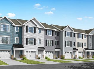 7 Little Pond Dr, Laurel Springs, NJ 08021