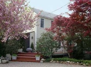 2 Pasture Ln, Charlestown, RI 02813