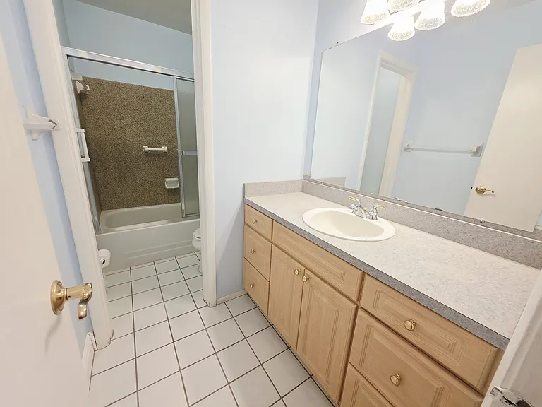 8346 10th Way N — Photo 24