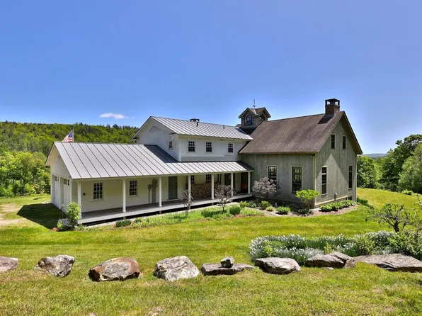 881 Putnam Forest Road, Grafton, VT 05146
