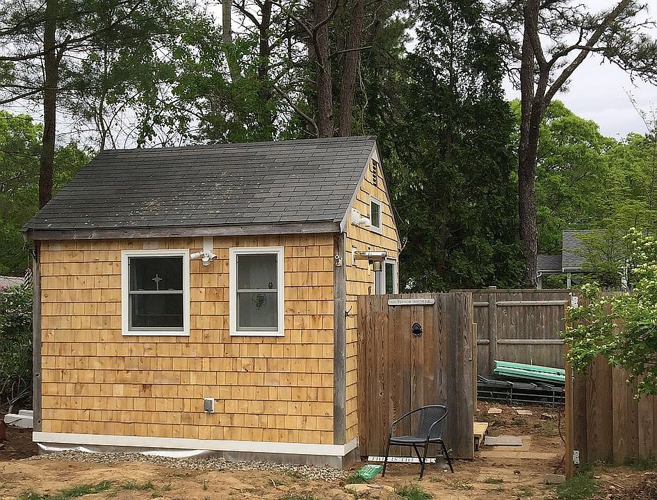 2nd image of 18 Shorecrest Dr