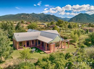 508A Hondo Seco Rd, Arroyo Seco, NM 87514