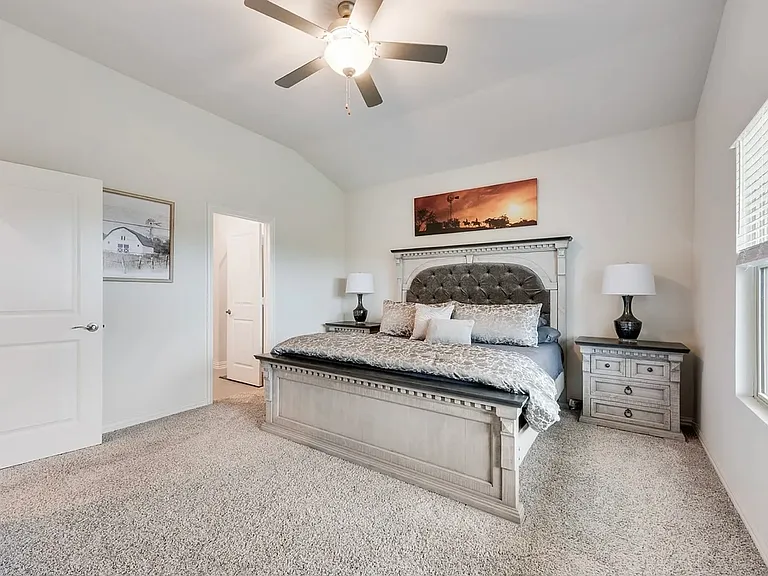1339 Great Sand Dune St — Photo 10